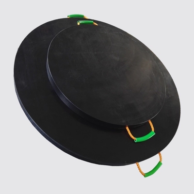 L'intelaiatura di base della gru rotonda riempie i cuscinetti di plastica del piede del camion mobile temporaneo del portatile dell'HDPE