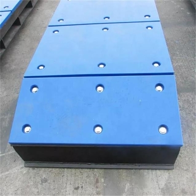 Curvo costruire il fronte di plastica del cuscino ammortizzatore del bacino riempie UHMWPE Marine Dock Bumpers