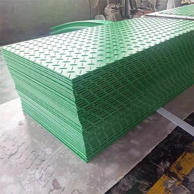 Le strade di plastica verdi durevoli di messa a terra dell'HDPE inondano Mat For Excavators Construction