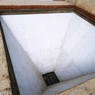 Strato resistente all'uso bianco della fodera di UHMWPE per il bordo d'acciaio del rivestimento del silo di grano del silo