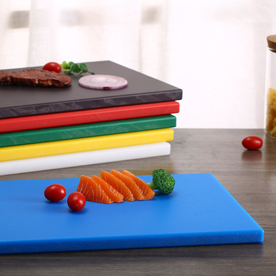 Tagliere di verdure del PE della cucina di plastica variopinta resistente alla corrosione del materiale