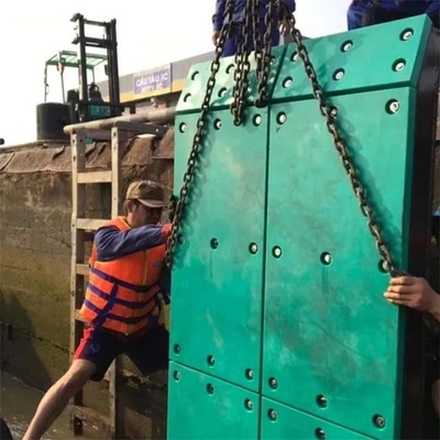 Pannello di plastica del cuscino ammortizzatore dell'anti HDPE di corrosione che affronta i bordi di protezione del cuscino del bacino del cuscinetto