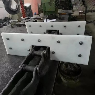 La pagaia UHMWPE bianco di volo del trasportatore di montaggio del polietilene i pezzi meccanici